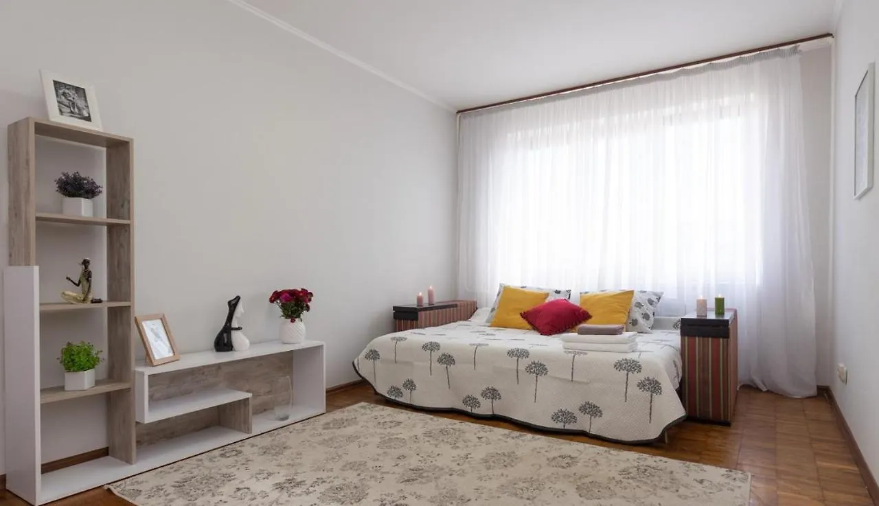 Чудова Квартира Для Відпочинку І Роботи На Оболоні Kiev Apartamento