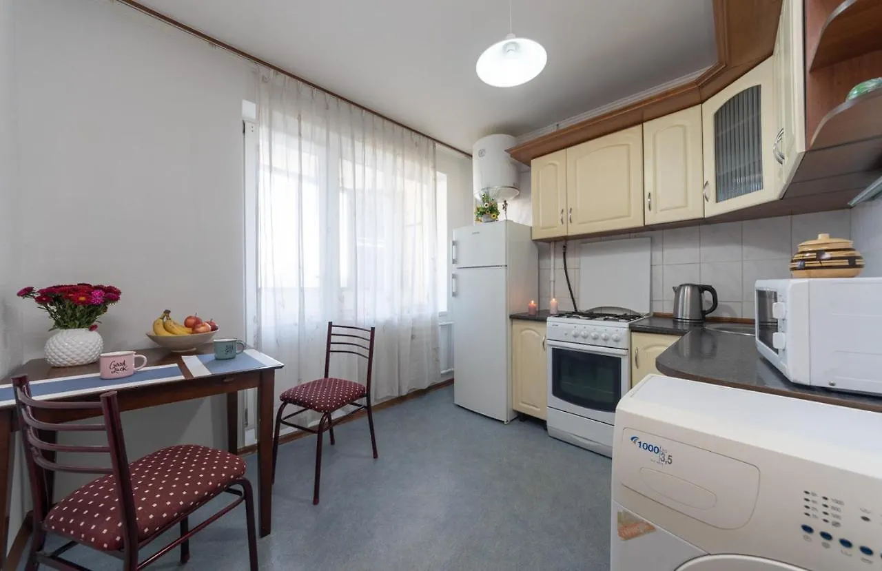 Чудова Квартира Для Відпочинку І Роботи На Оболоні Kiev Apartamento